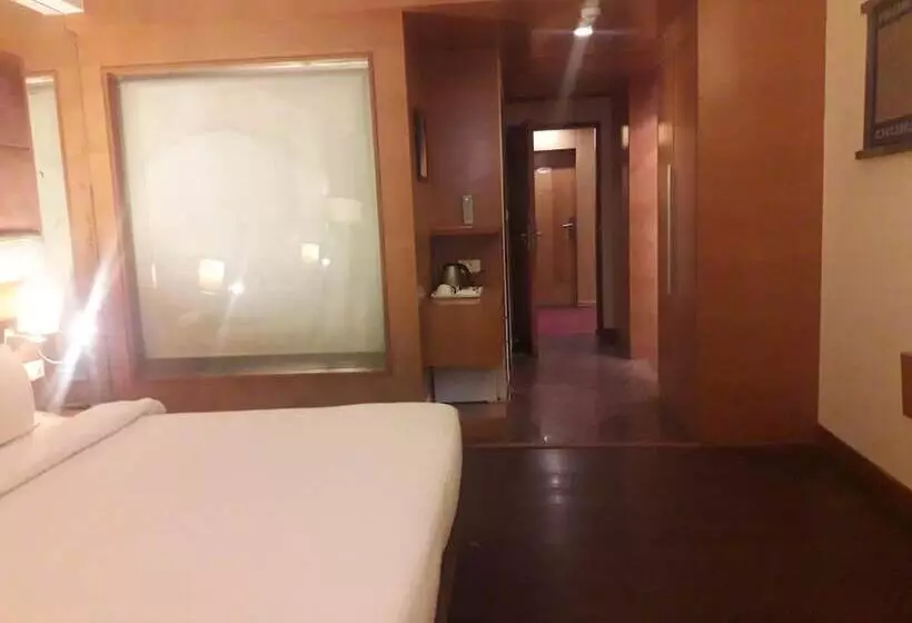 酒店 Cambay Sapphire Neemrana