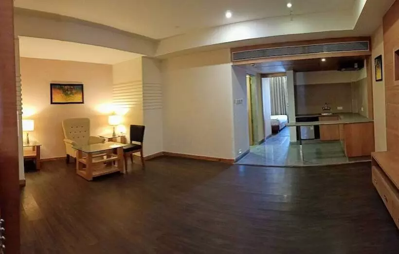 酒店 Cambay Sapphire Neemrana