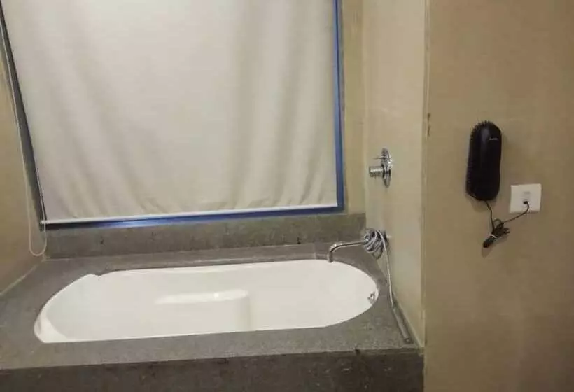 酒店 Cambay Sapphire Neemrana