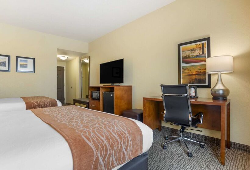 酒店 Comfort Inn & Suites Mobile Near Eastern Shore Centre