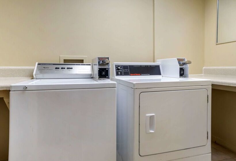 酒店 Comfort Inn & Suites Mobile Near Eastern Shore Centre