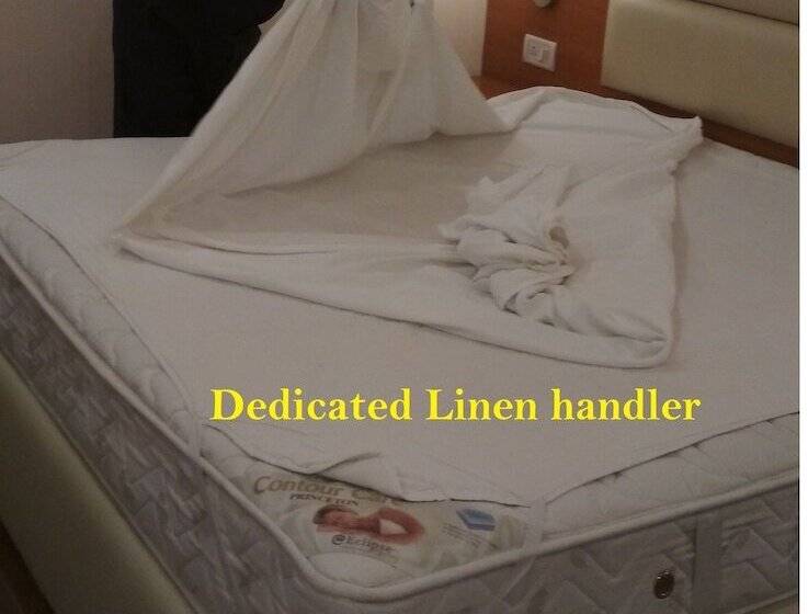 Grand Continental Hotel 