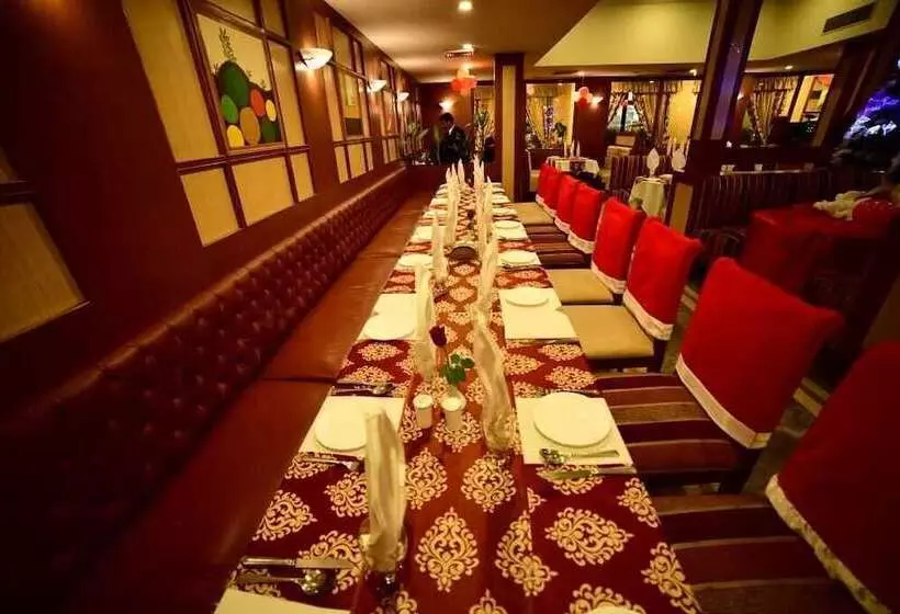 Grand Continental Hotel