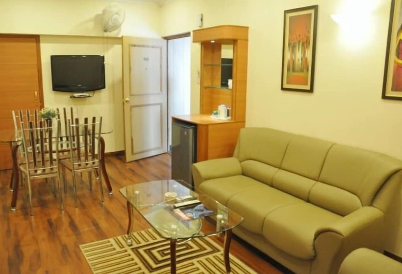 Grand Continental Hotel 