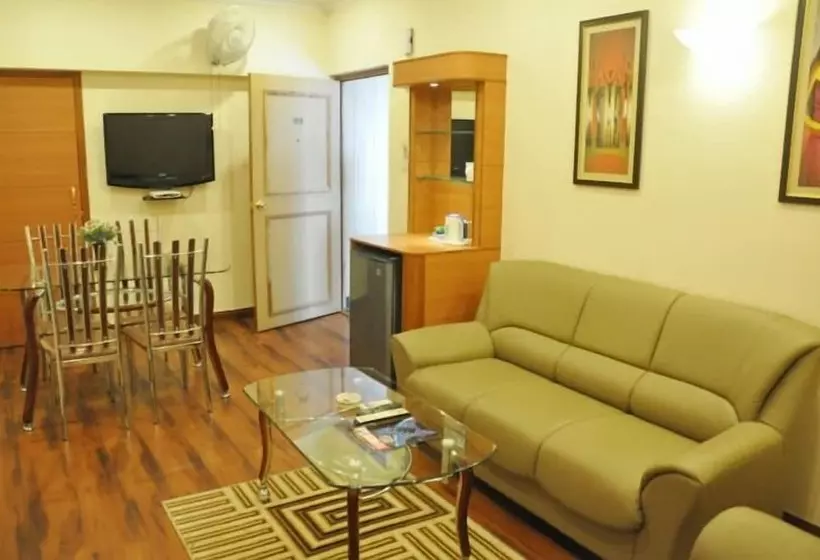 Grand Continental Hotel