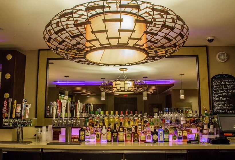 ホテル Hilton Garden Inn Auburn