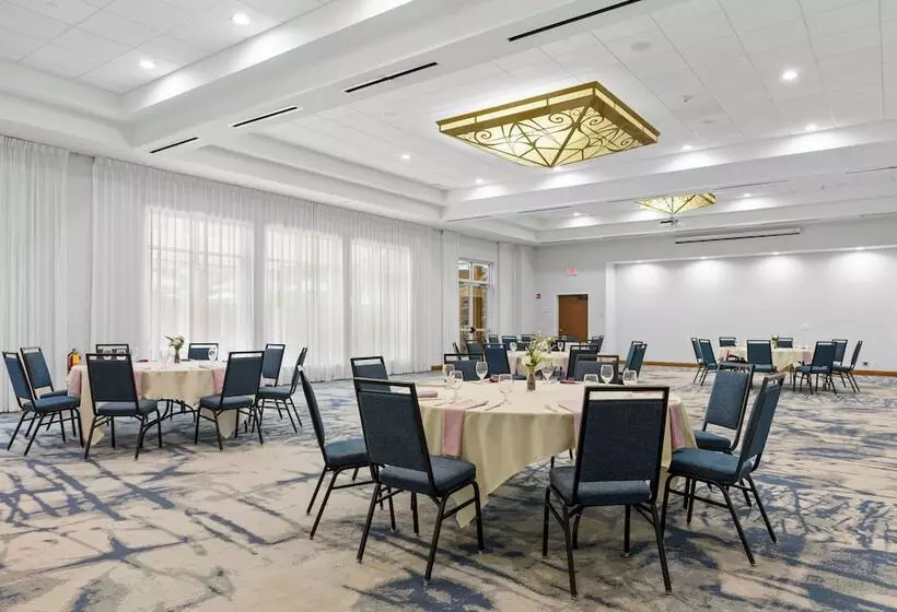 호텔 Hilton Garden Inn Auburn