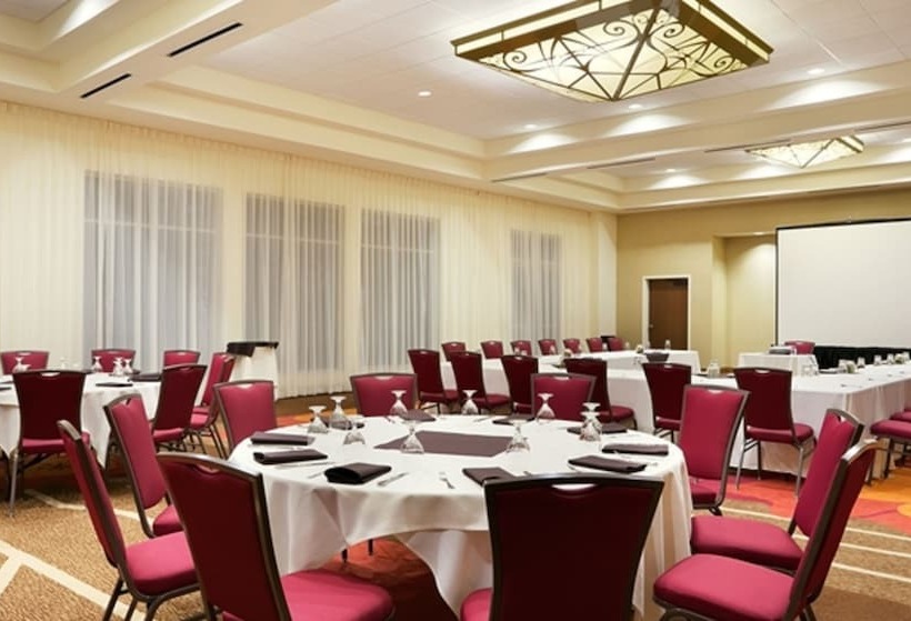 ホテル Hilton Garden Inn Auburn