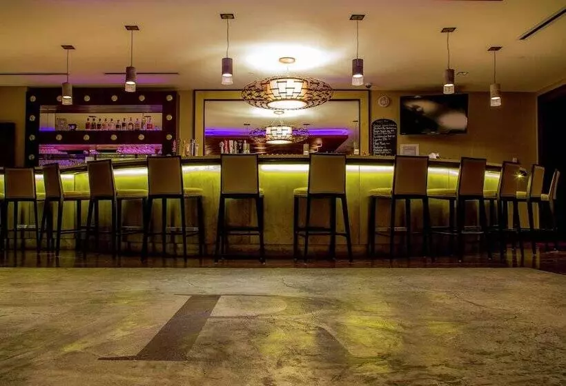 호텔 Hilton Garden Inn Auburn