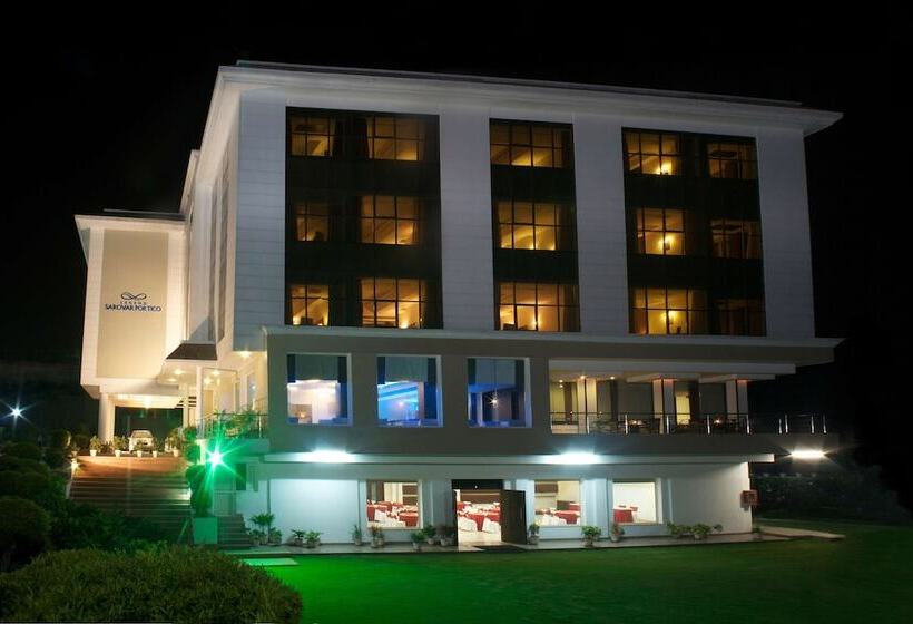 Hotel Legend Sarovar Portico