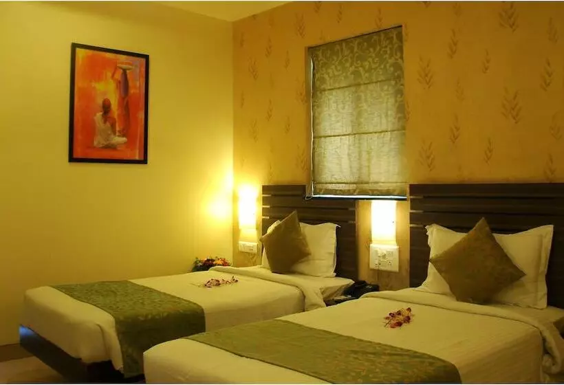 هتل Madhav International Pune Railway Station