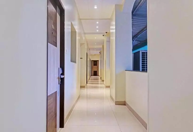 هتل Madhav International Pune Railway Station