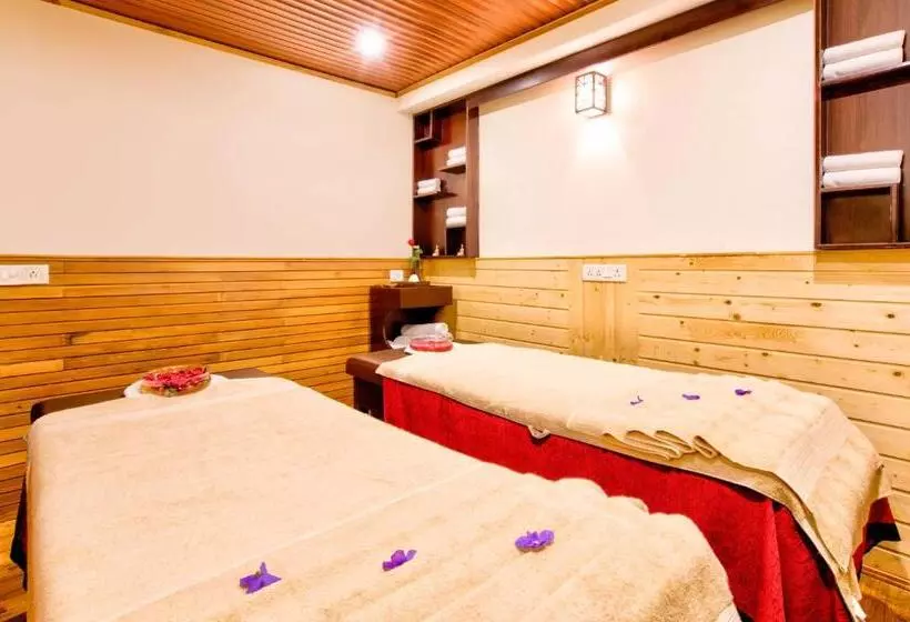 Summit Ttakshang Residency Hotel & Spa Mg Marg