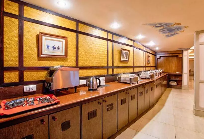 Summit Ttakshang Residency Hotel & Spa Mg Marg