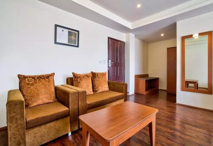 Summit Ttakshang Residency Hotel & Spa Mg Marg