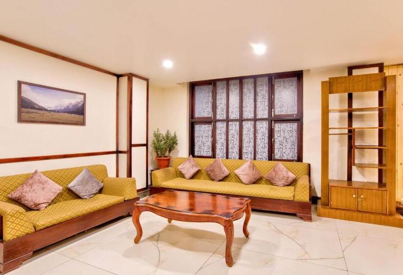 Summit Ttakshang Residency Hotel & Spa Mg Marg