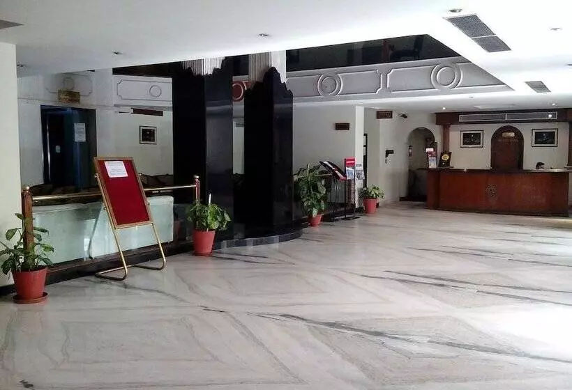 Lemon Tree Hotel Bhopal