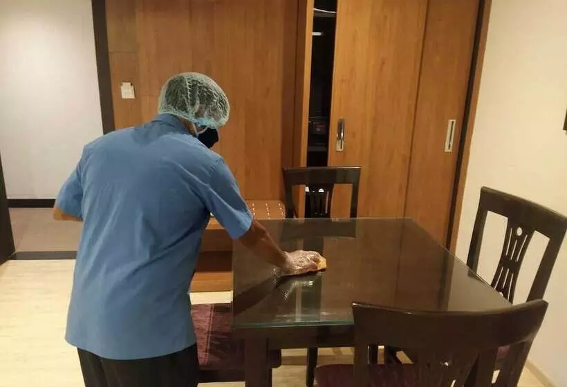 Lemon Tree Hotel Bhopal