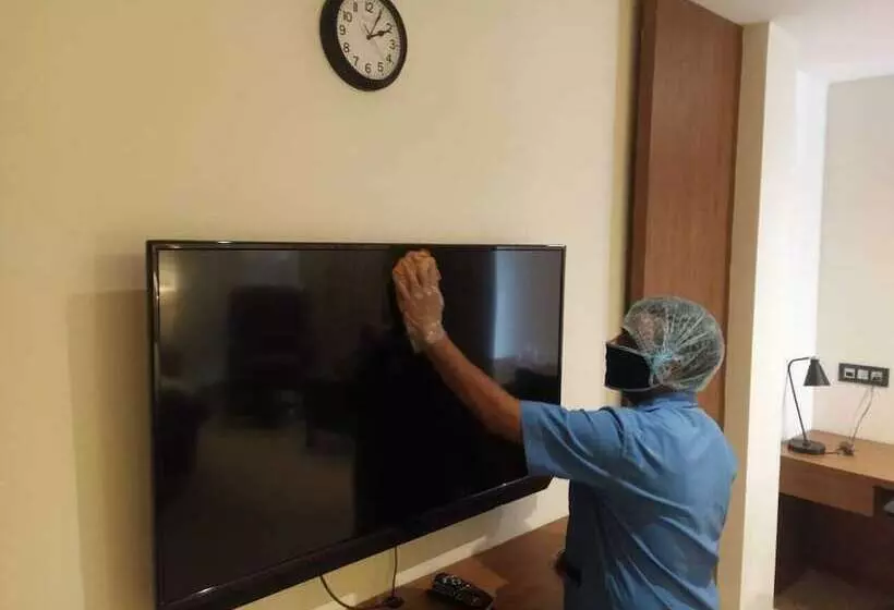 Lemon Tree Hotel Bhopal