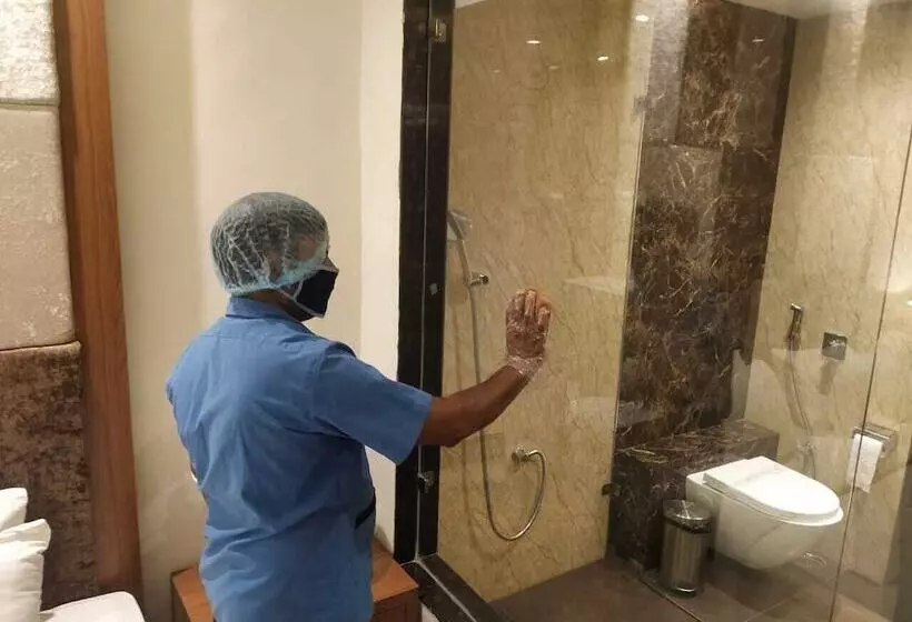 Lemon Tree Hotel Bhopal