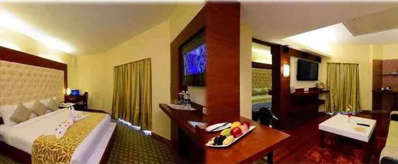 ホテル The Chariot Resort & Spa