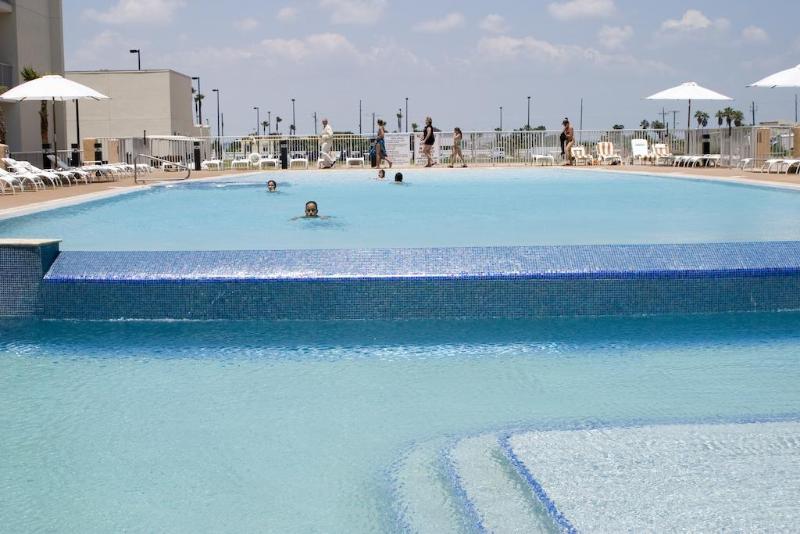 Peninsula Island Resort & Spa Beachfront Property At South Padre Island