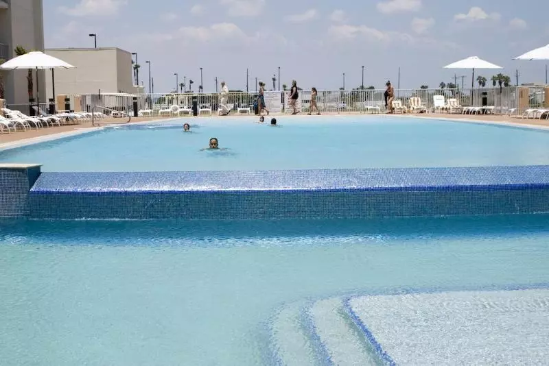 Peninsula Island Resort & Spa Beachfront Property At South Padre Island