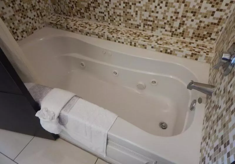 Peninsula Island Resort & Spa Beachfront Property At South Padre Island