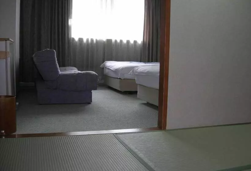 Tokushima Grand Hotel Kairakuen