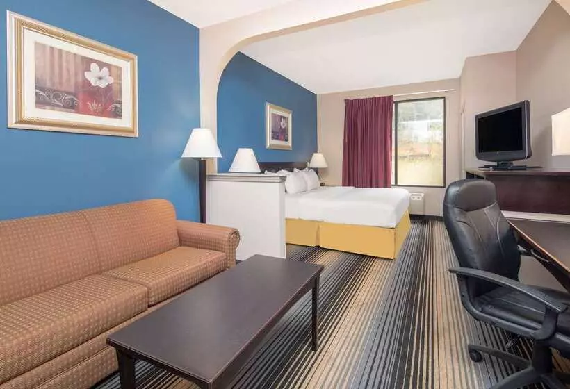 בית מלון כפרי Baymont By Wyndham Laurel