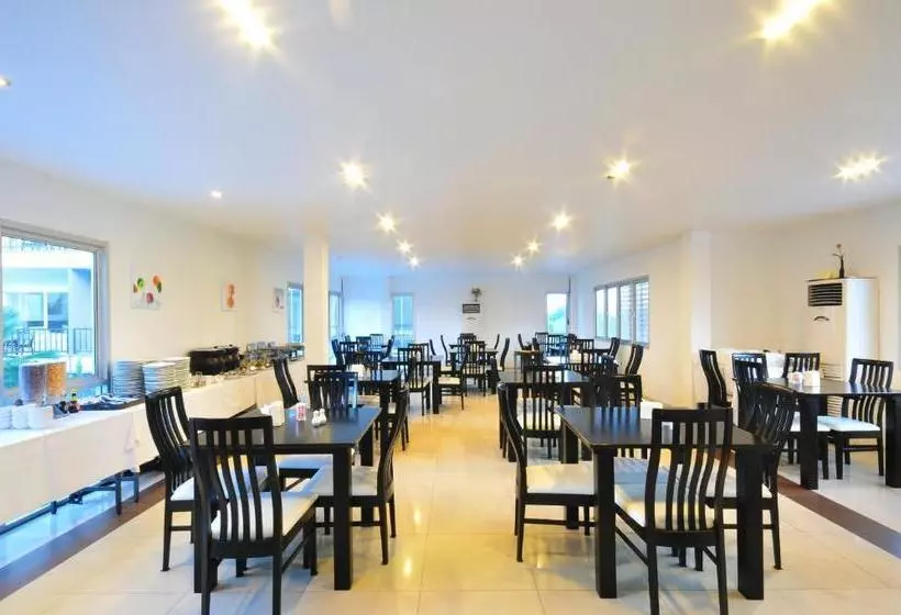 בית מלון כפרי Bs Premier Airport