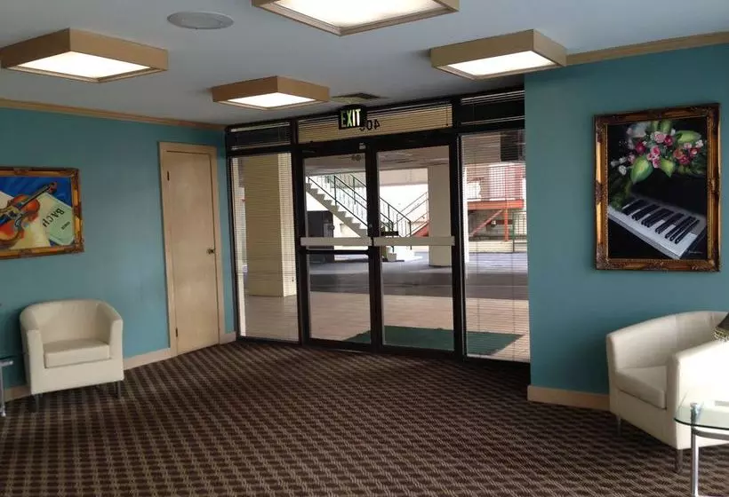 ホテル Great American