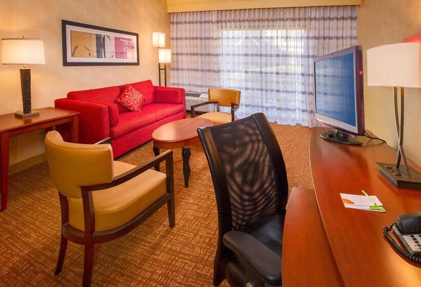 호텔 Courtyard Manassas Battlefield Park