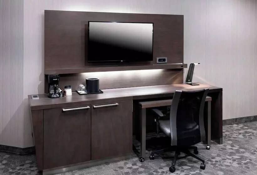 هتل Courtyard Omaha Downtown/old Market Area