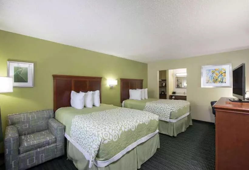 Hotel Days Inn & Suites By Wyndham Big Spring