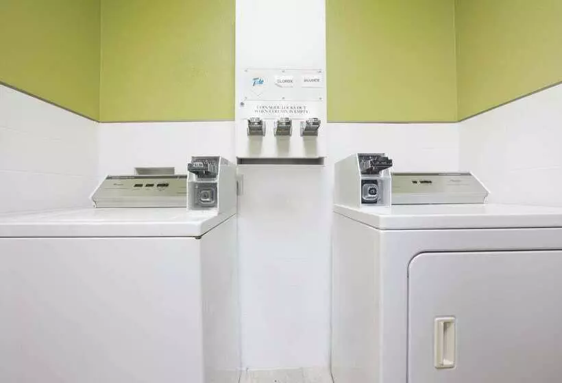 Hotel Days Inn & Suites By Wyndham Big Spring