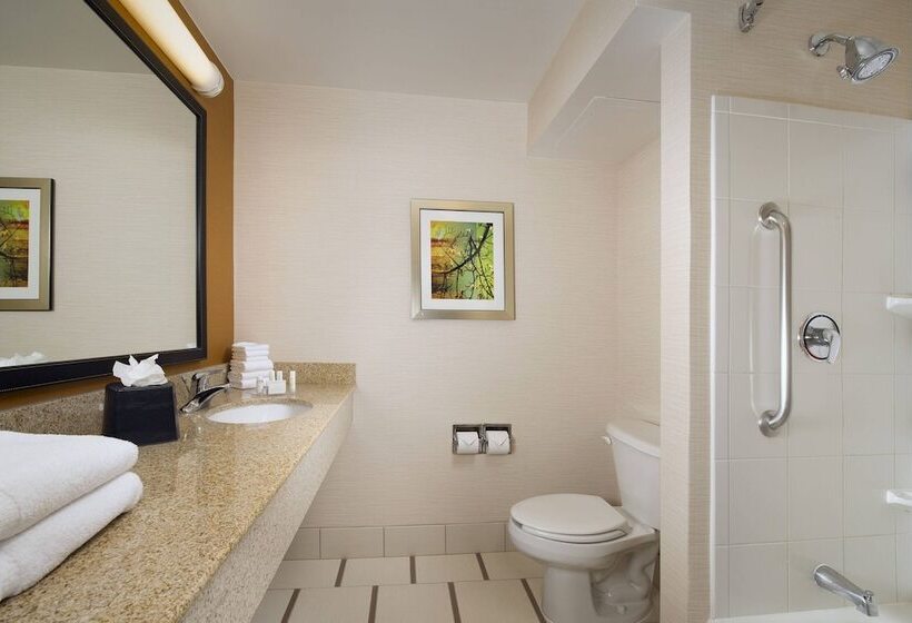 فندق Fairfield Inn & Suites Germantown Gaithersburg