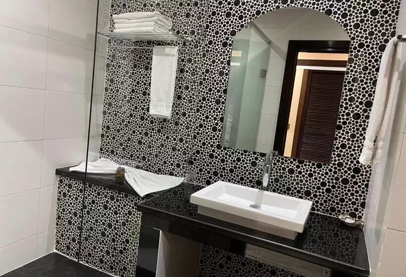 ホテル La Capitale