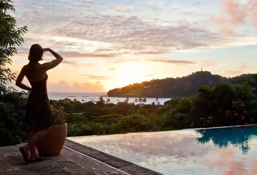 ホテル Pelican Eyes Resort & Spa