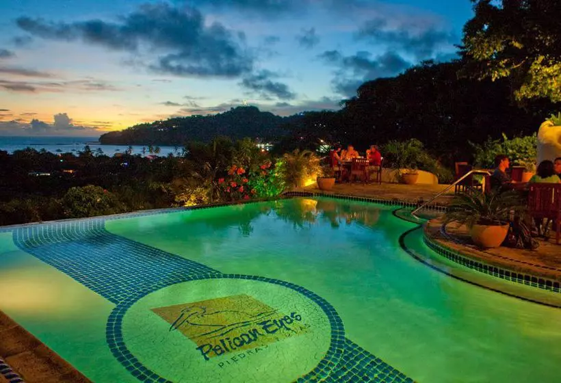 ホテル Pelican Eyes Resort & Spa