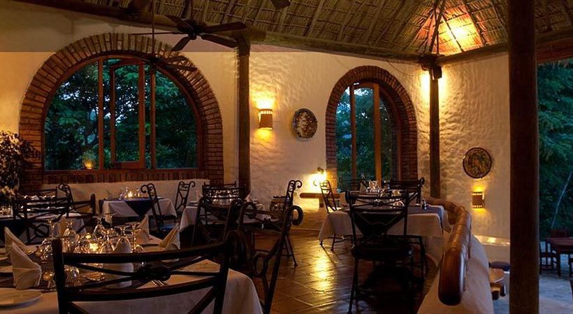 فندق Pelican Eyes Resort & Spa