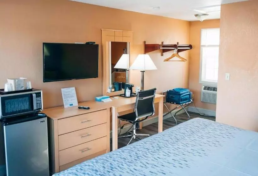 Отель Quiet Corner Inn