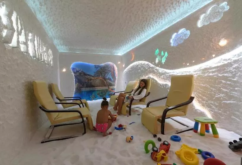 فندق Spa Club Bor