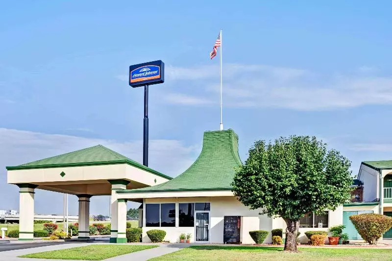 호텔 Super 8 By Wyndham Mcdonough Ga