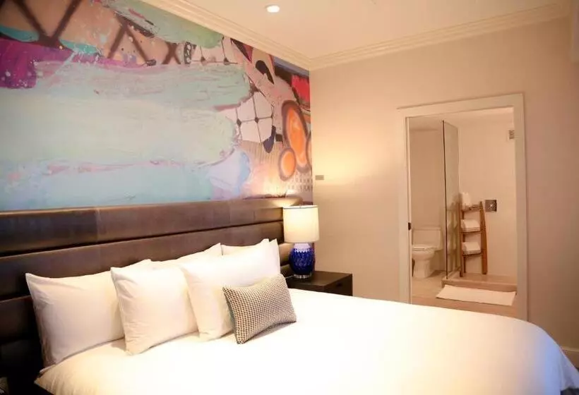 ホテル Commonwealth