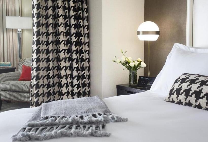 فندق Commonwealth