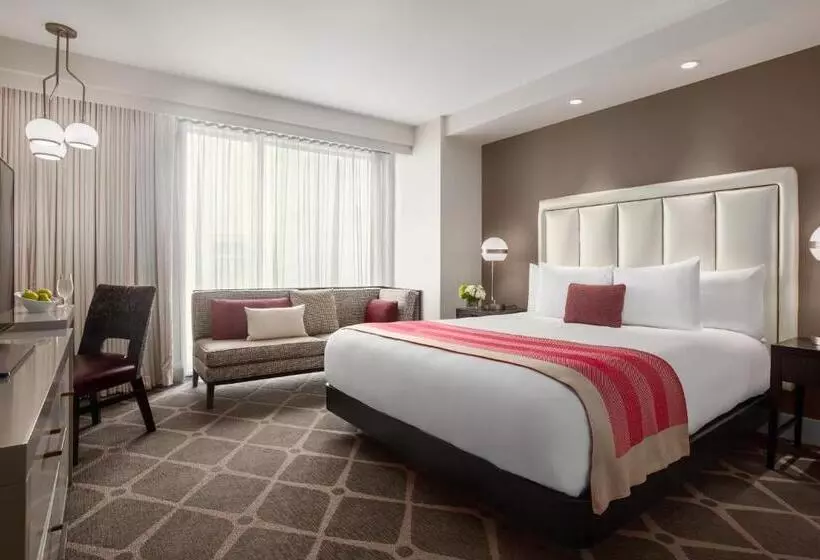 ホテル Commonwealth