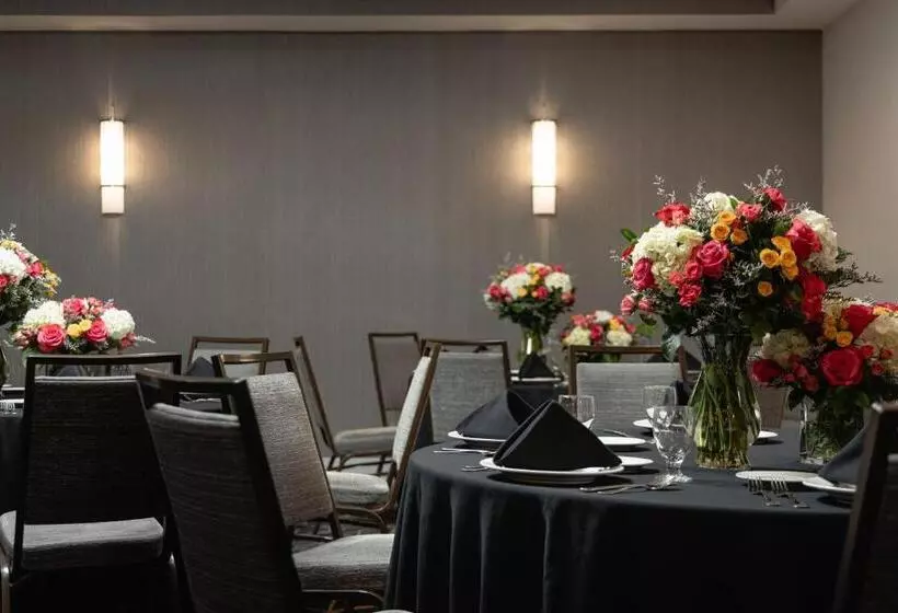 Hôtel Courtyard Long Island Macarthur Airport