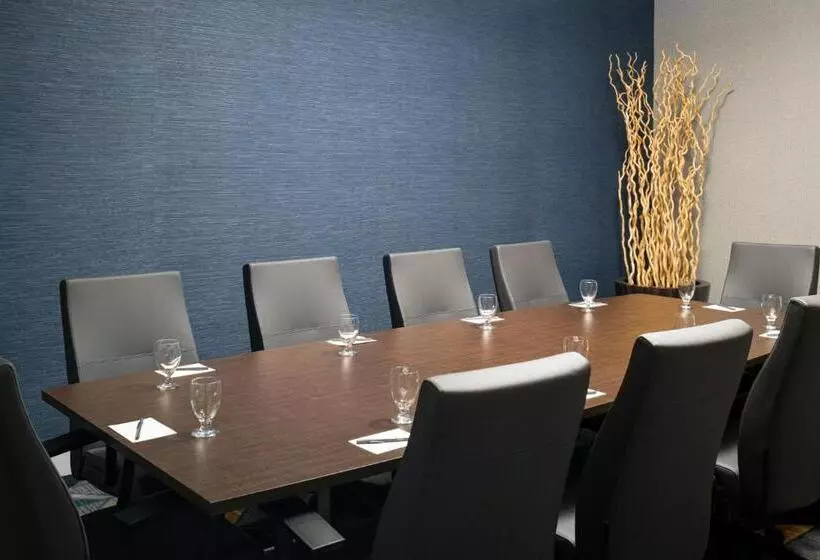 Hôtel Courtyard Long Island Macarthur Airport