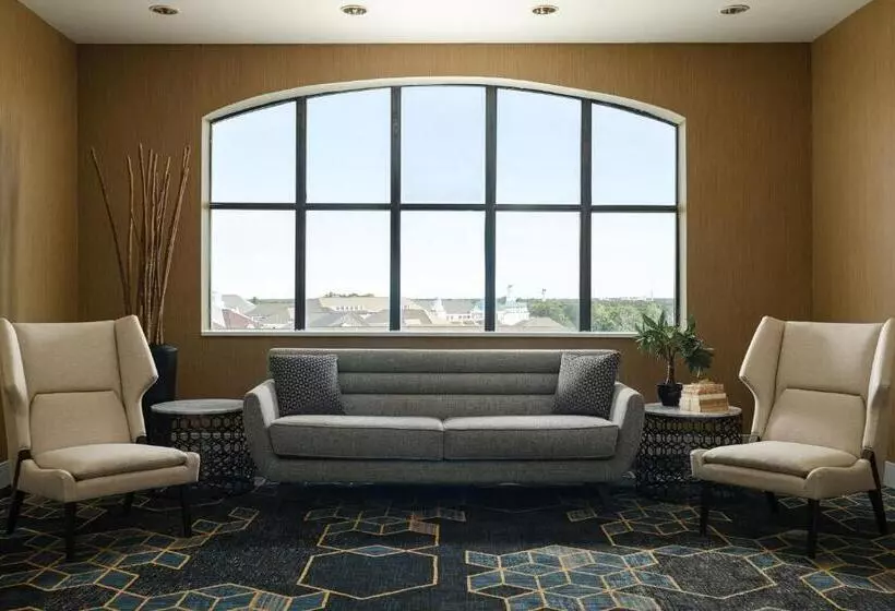 Hôtel Courtyard Long Island Macarthur Airport